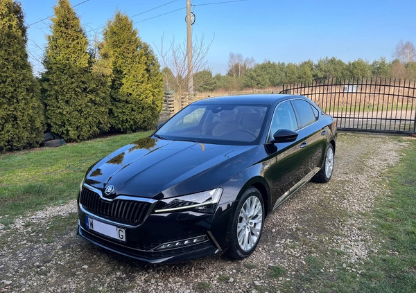 Skoda Superb cena 139900 przebieg: 98000, rok produkcji 2019 z Boguszów-Gorce małe 781